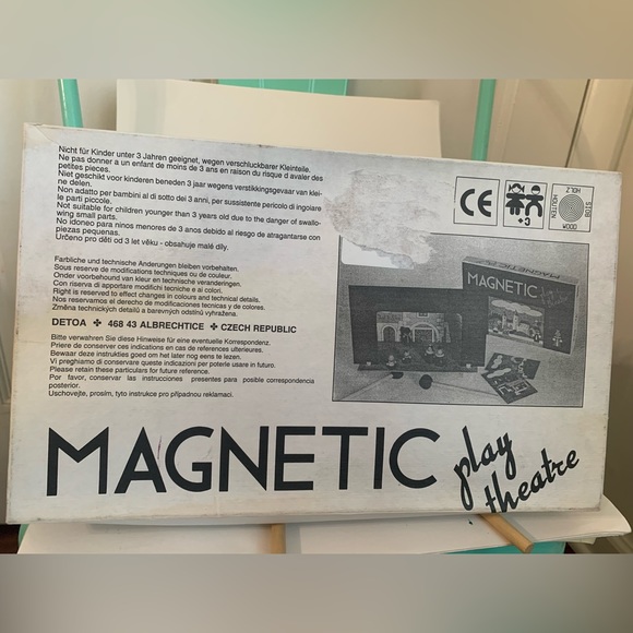 Vintage Czech Republic Toy Theater - Picture 5 of 7